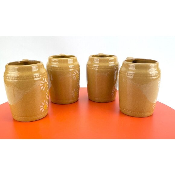 Vintage 70s coffee mugs, St Josaphat Pottery, yellow white daisies, oversized - Picture 7 of 10